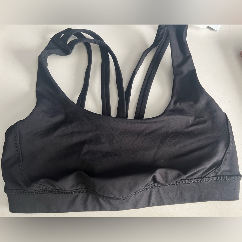 Lululemon Sports Bra sz 4